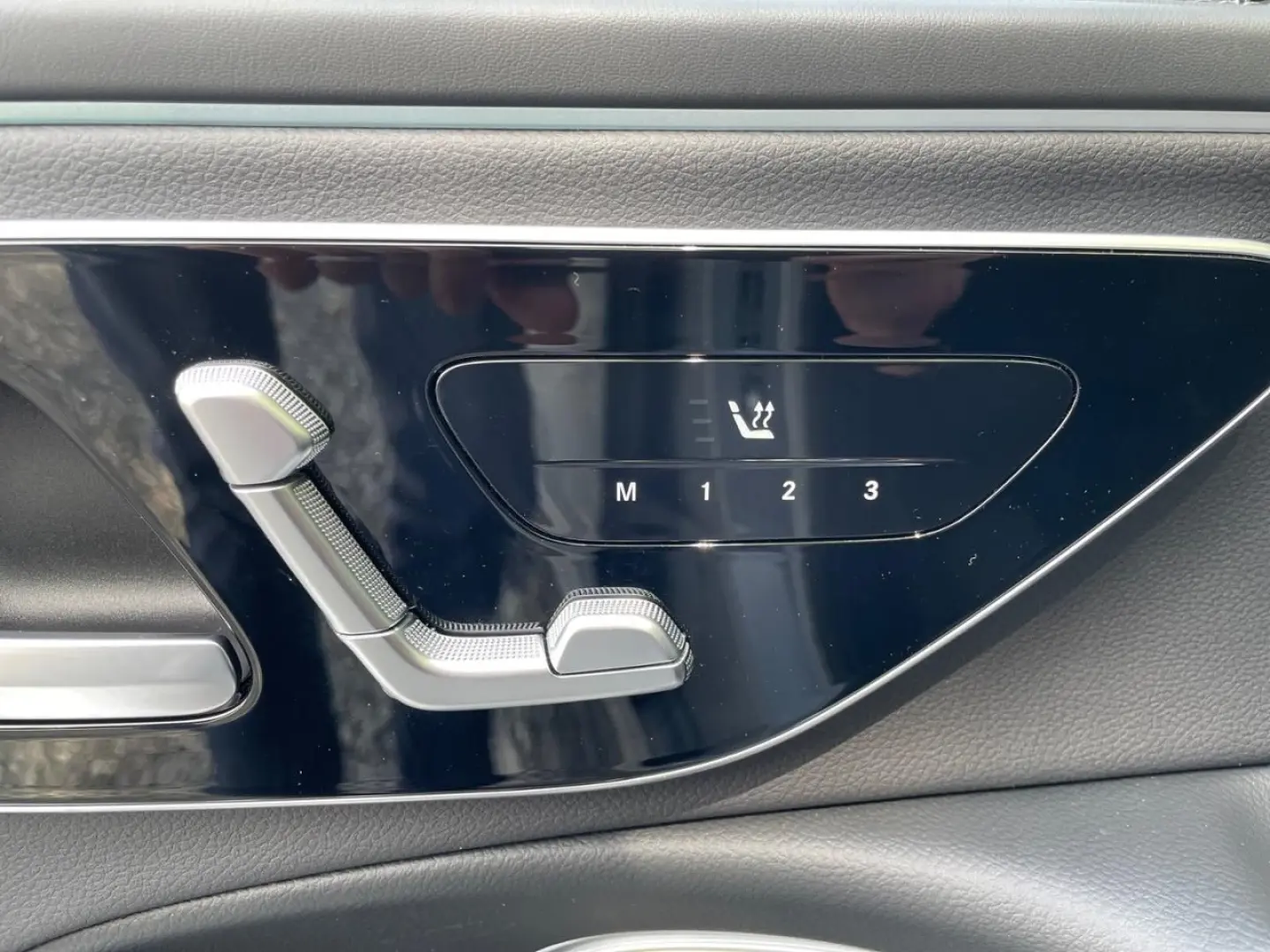 E 220 d AMG-PREMIUM+DISTRONIC+NIGHT+360°KAMERA