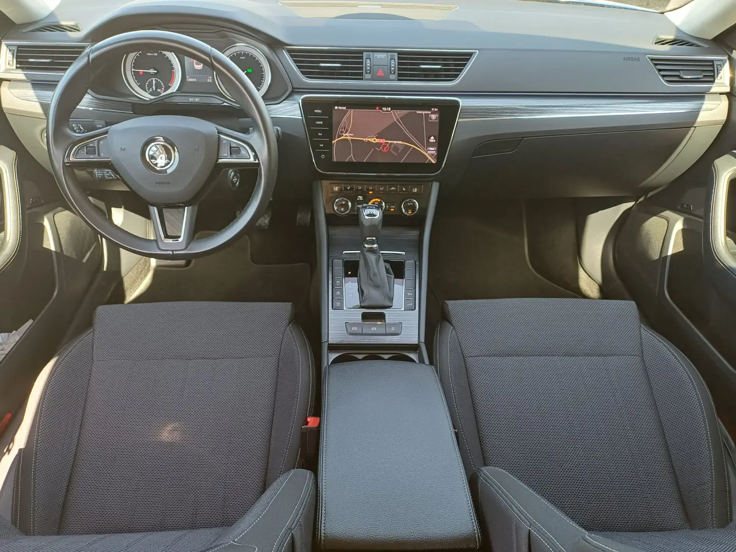 Skoda SUPERB 2.0 TDI 190 cp DSG 4x4 Style