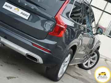 Volvo XC90 T8 AWD 7 locuri Recharge Inscription