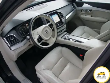 Volvo XC90 T8 AWD 7 locuri Recharge Inscription