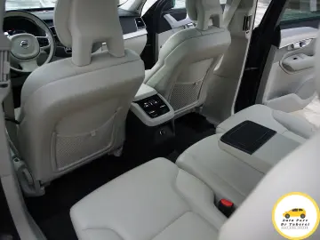 Volvo XC90 T8 AWD 7 locuri Recharge Inscription
