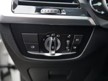 X3 20d xDrive Advantage LED Navi ACC Sitzheizung
