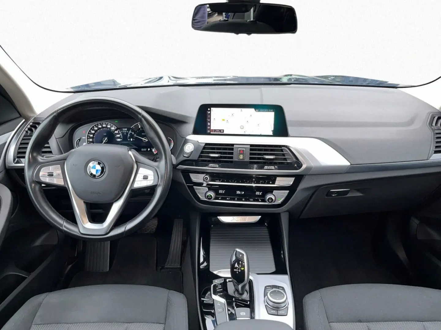 X3 20d xDrive Advantage LiCo+ AHK St&Go LED SHZ