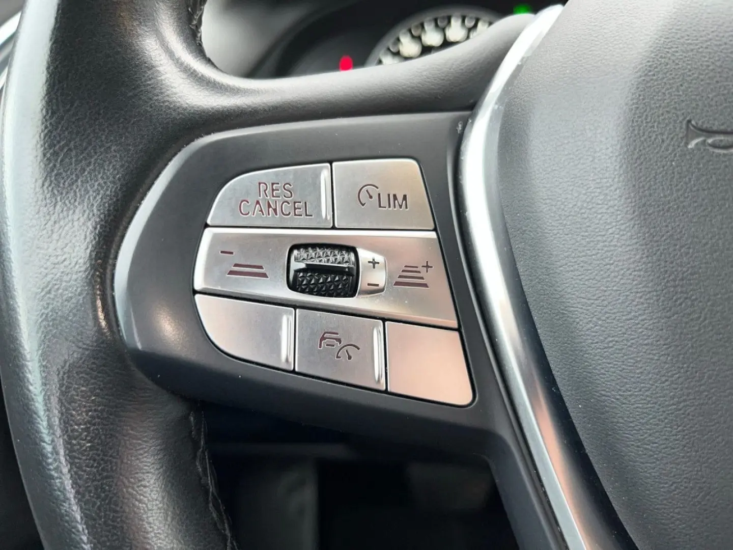 X3 20d xDrive Advantage LiCo+ AHK St&Go LED SHZ
