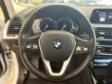 X3 Innovation*XDrive*SHZ*Cockpit Plus*LED*PDC*