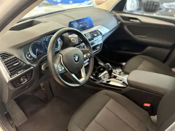 X3 Innovation*XDrive*SHZ*Cockpit Plus*LED*PDC*