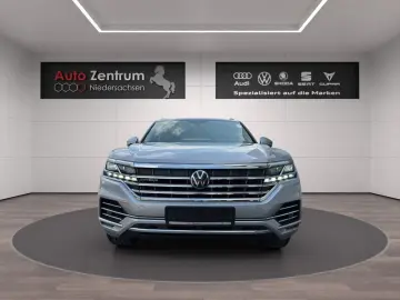 Touareg 3.0 V6 e-Hybrid 4M Elegance AHK*360°