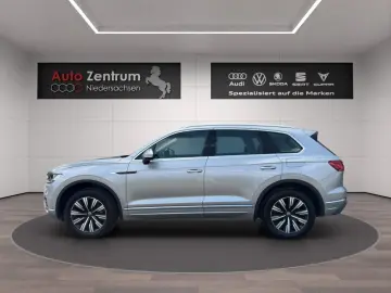Touareg 3.0 V6 e-Hybrid 4M Elegance AHK*360°