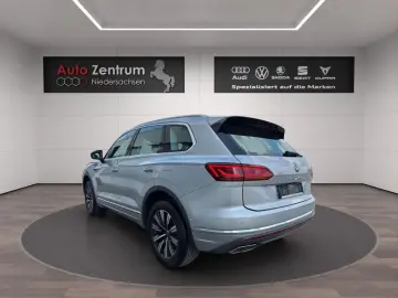 Touareg 3.0 V6 e-Hybrid 4M Elegance AHK*360°