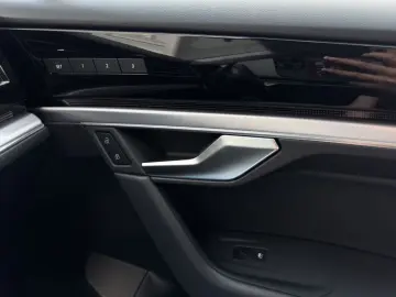 Touareg 3.0 V6 e-Hybrid 4M Elegance AHK*360°