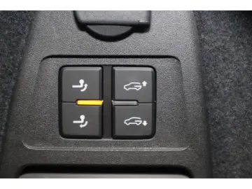 Touareg 3.0 TDI 4Motion R-Line Navi*AHK*CAM*Lede