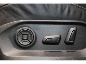 Touareg 3.0 TDI 4Motion R-Line Navi*AHK*CAM*Lede