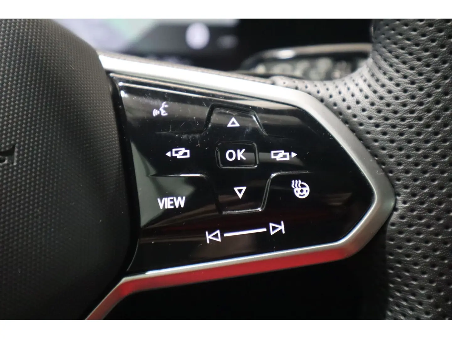 Touareg 3.0 TDI 4Motion R-Line Navi*AHK*CAM*Lede