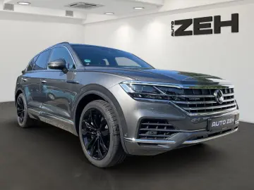 Touareg Elegance eHyb.+Pano+HuD+Leder+AHK+Luft+