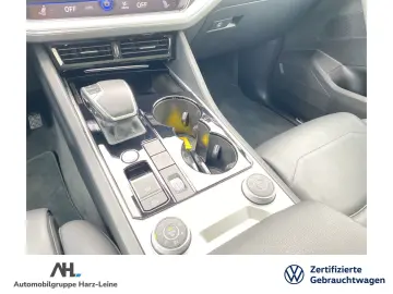 Touareg 3.0 TDI Elegance 4M DSG LED Navi ACC AHK