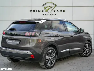 Peugeot 3008 Hybrid 225 e-EAT8 Allure Pack