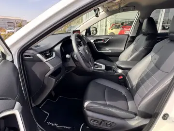 Toyota RAV-4 Hybrid 2.5 222 CP Luxury 4x4/ Car no.47