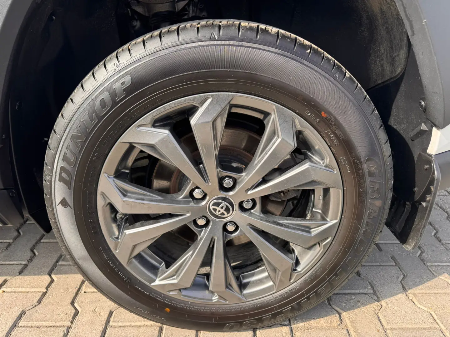 Toyota RAV-4 Hybrid 2.5 222 CP Luxury 4x4/ Car no.47