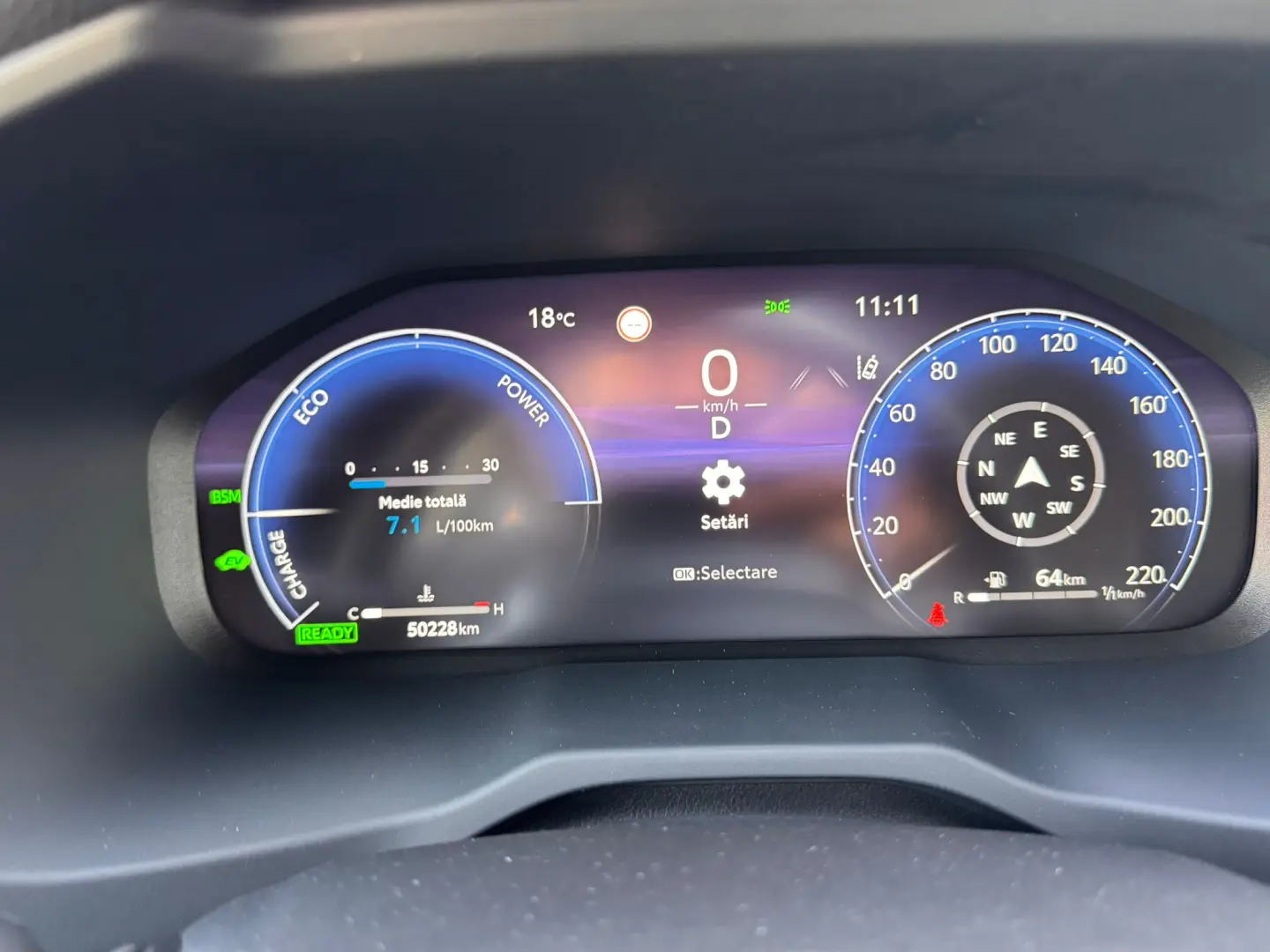 Toyota RAV-4 Hybrid 2.5 222 CP Luxury 4x4/ Car no.47