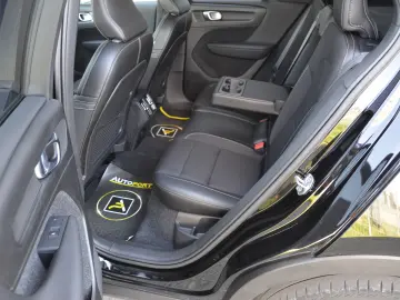 Volvo XC40 2.0 D3 Momentum 2WD