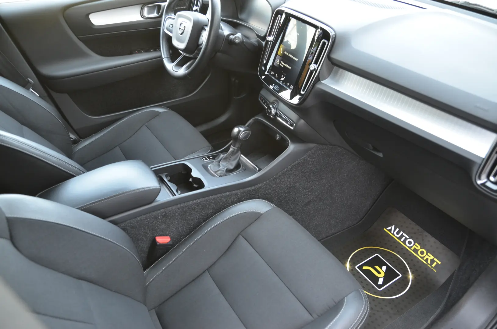Volvo XC40 2.0 D3 Momentum 2WD