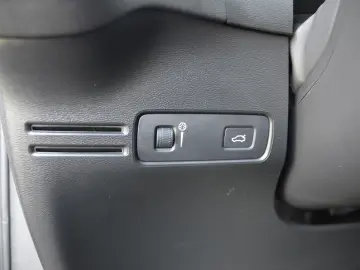 Volvo XC40 2.0 D3 Momentum 2WD