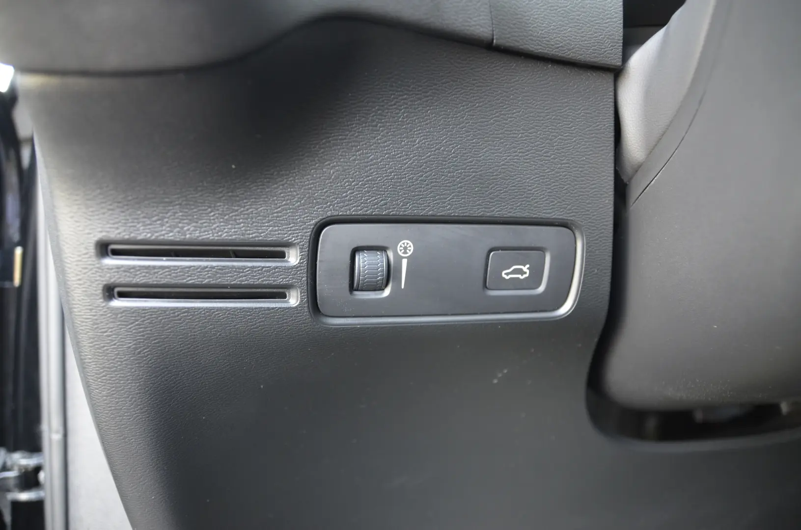 Volvo XC40 2.0 D3 Momentum 2WD