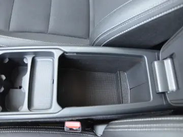 Volvo XC40 2.0 D3 Momentum 2WD