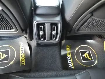Volvo XC40 2.0 D3 Momentum 2WD