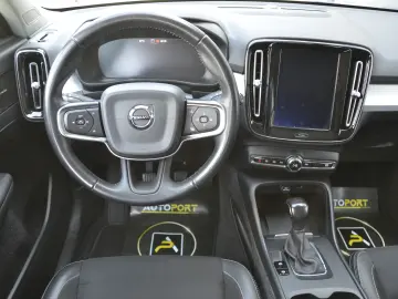 Volvo XC40 2.0 D3 Momentum 2WD