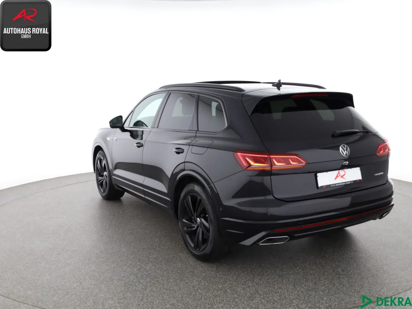 Touareg 3.0 eHybrid 4M R DYNAUDIO,HUD,LUFT,ACC