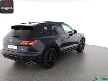Touareg 3.0 eHybrid 4M R DYNAUDIO,HUD,LUFT,ACC