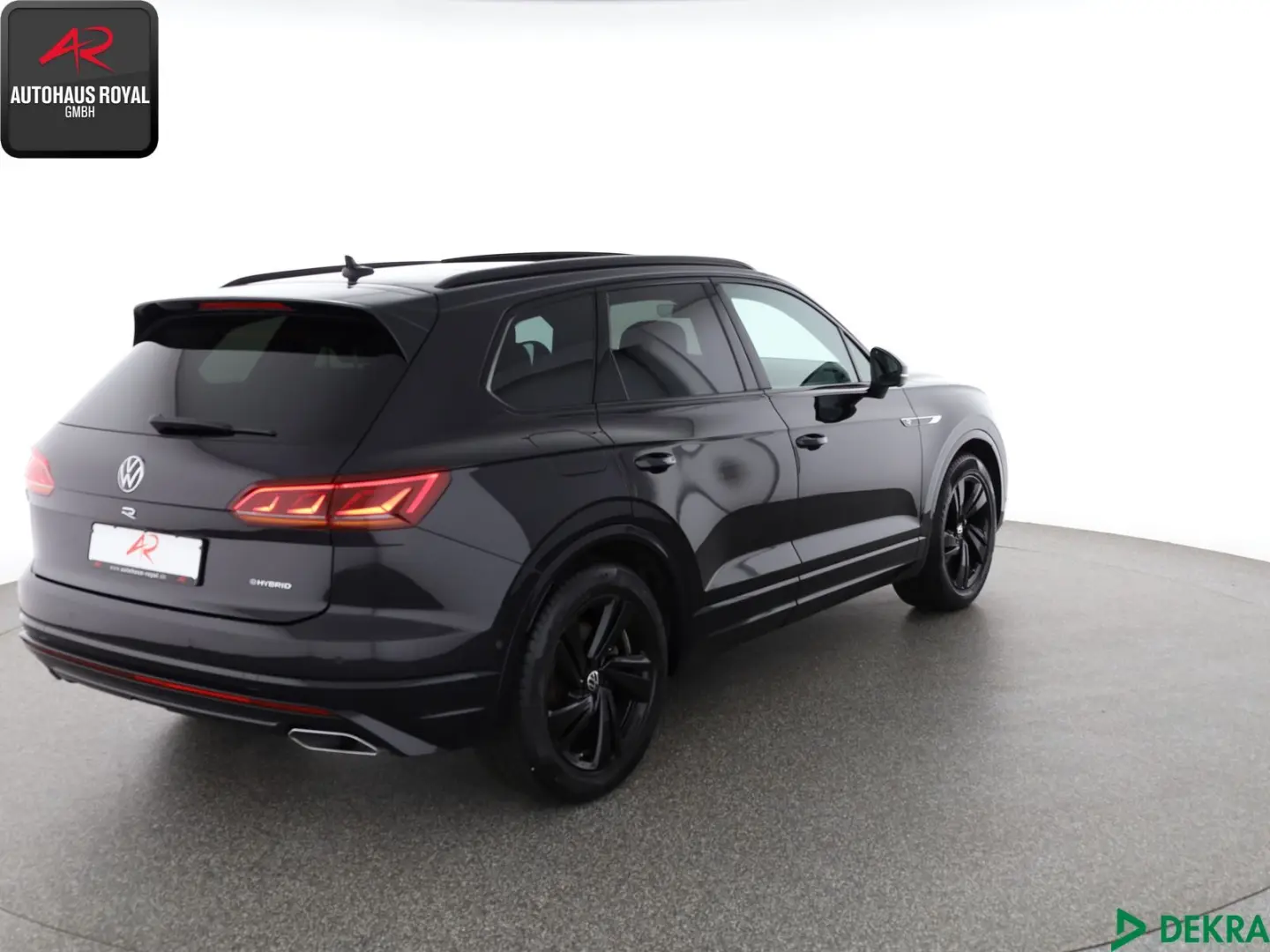 Touareg 3.0 eHybrid 4M R DYNAUDIO,HUD,LUFT,ACC