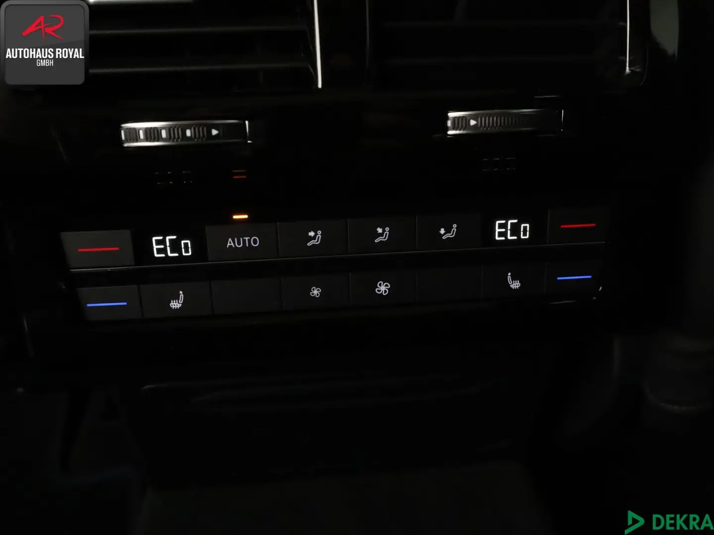 Touareg 3.0 eHybrid 4M R DYNAUDIO,HUD,LUFT,ACC