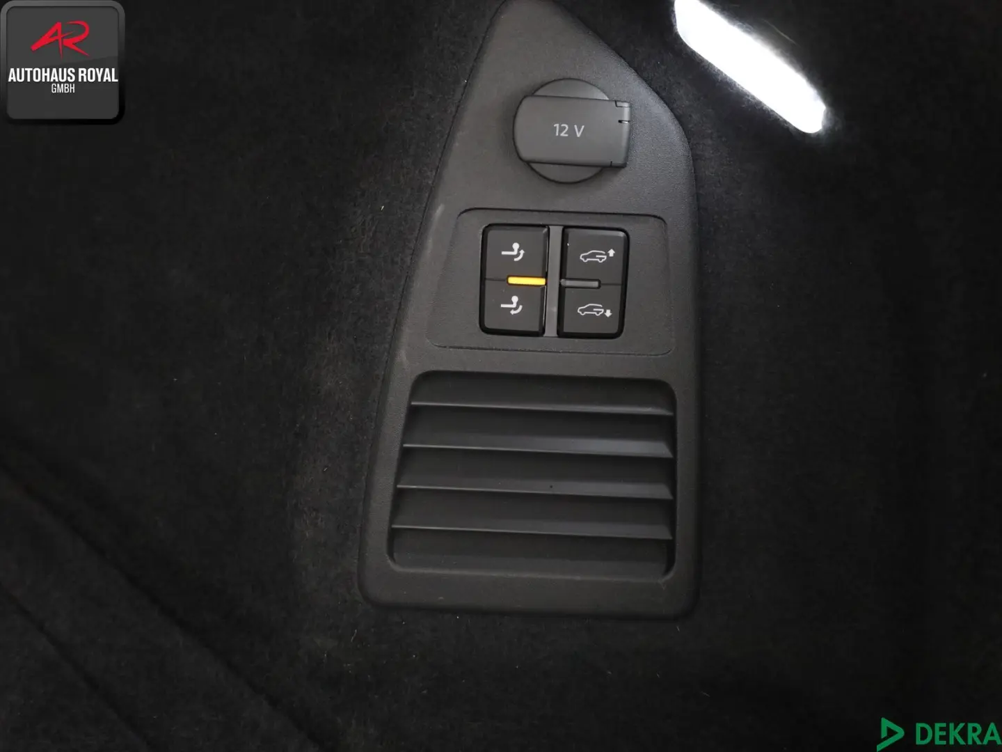 Touareg 3.0 eHybrid 4M R DYNAUDIO,HUD,LUFT,ACC
