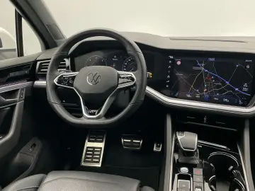 Touareg R-Line 4.0 TDI V8 4M CarPlay Matrix Pano