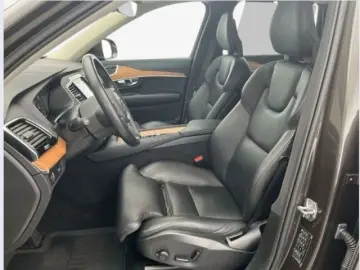 XC90 B5 Inscription AWD/7-Sitzer/Pano/AHK/Kamera