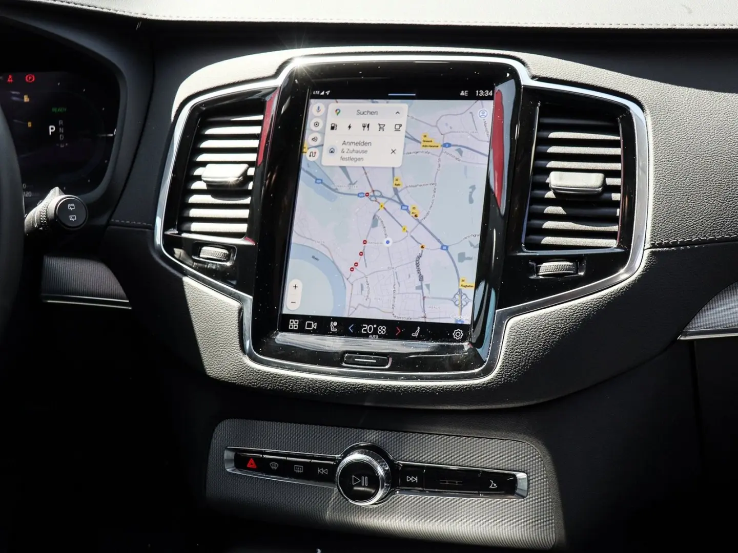 XC90 T8 AWD Plug-In Hybrid Plus Bright #AHK/Sitz