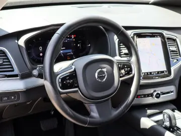 XC90 T8 AWD Plug-In Hybrid Plus Bright #AHK/Sitz