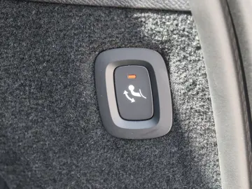 XC90 T8 AWD Plug-In Hybrid Plus Bright #AHK/Sitz