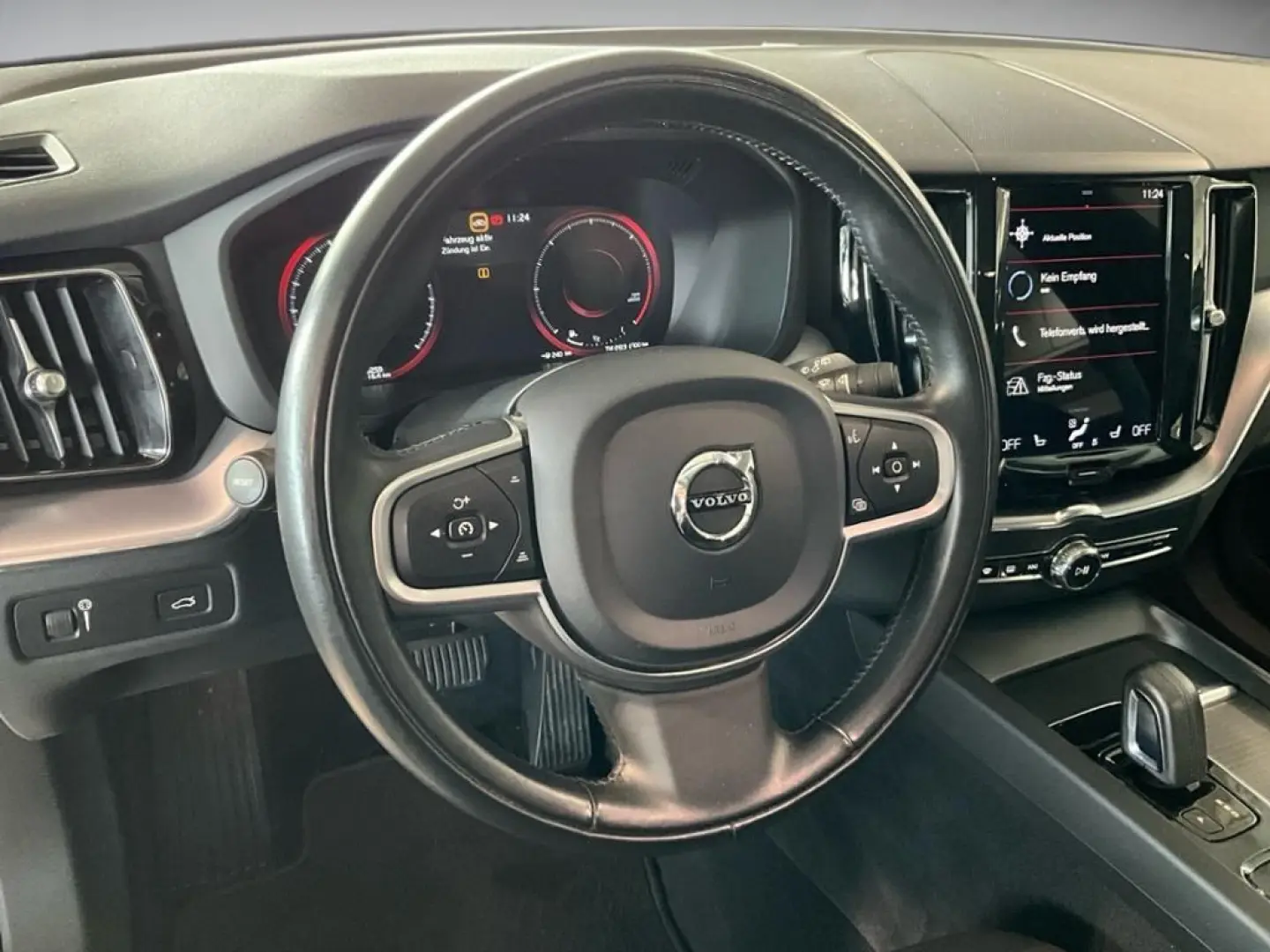XC 60 B4 (Diesel) AWD Momentum Pro SpurH AHK