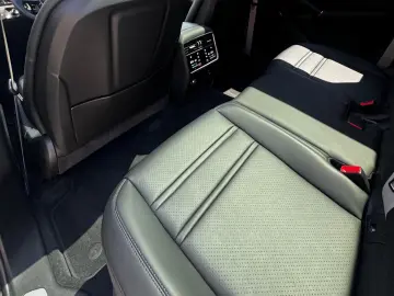 Porsche Cayenne E-Hybrid Tiptronic