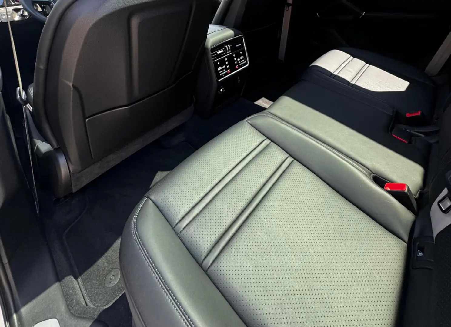 Porsche Cayenne E-Hybrid Tiptronic
