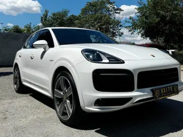 Porsche Cayenne E-Hybrid Tiptronic