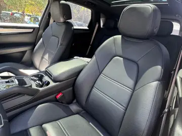 Porsche Cayenne E-Hybrid Tiptronic