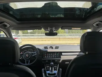 Porsche Cayenne E-Hybrid Tiptronic
