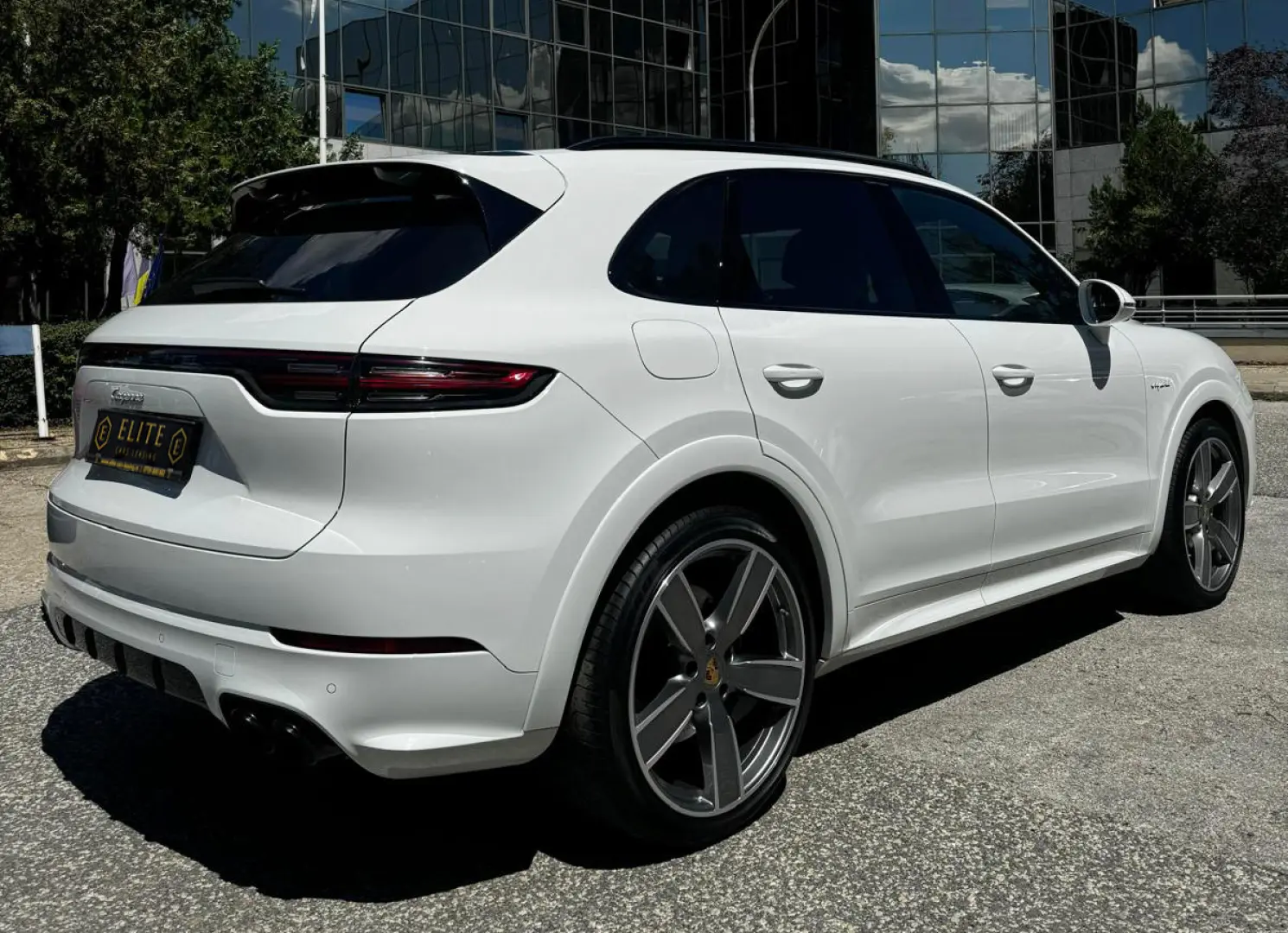 Porsche Cayenne E-Hybrid Tiptronic