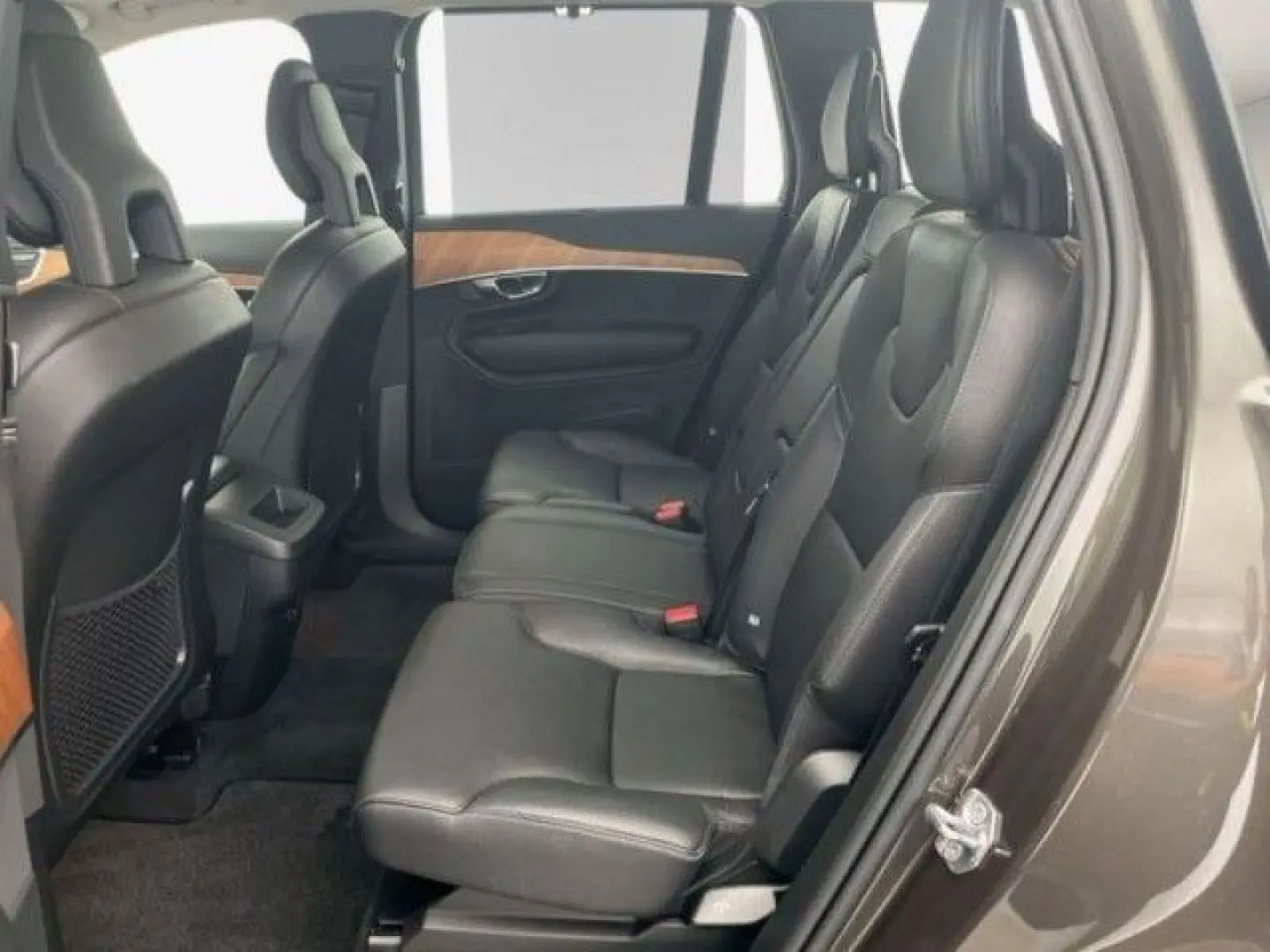 XC90 B5 Inscription AWD/7-Sitzer/Pano/AHK/Kamera