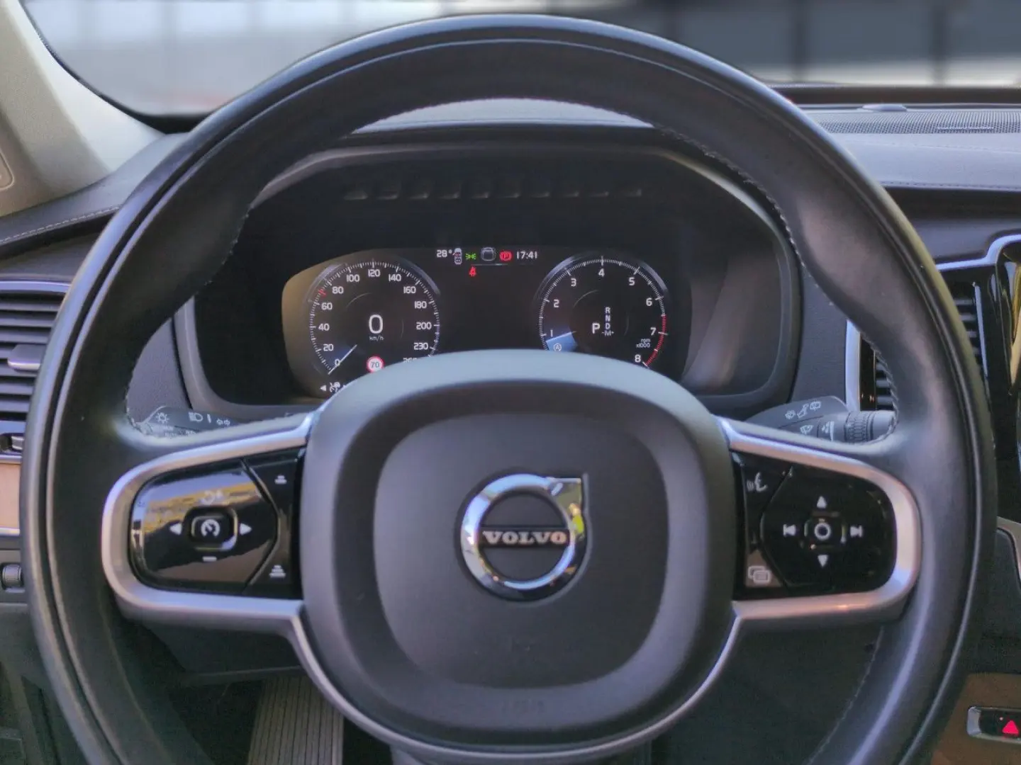 XC90 B6 (Benzin) Inscription AWD Automatik Navi