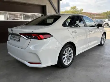 Toyota Corolla Sedan 1.5 Dual VVT-iW CVT Business